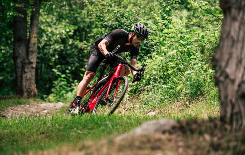 Merida - Silex 400 Gravel Bike in Blue Black-8